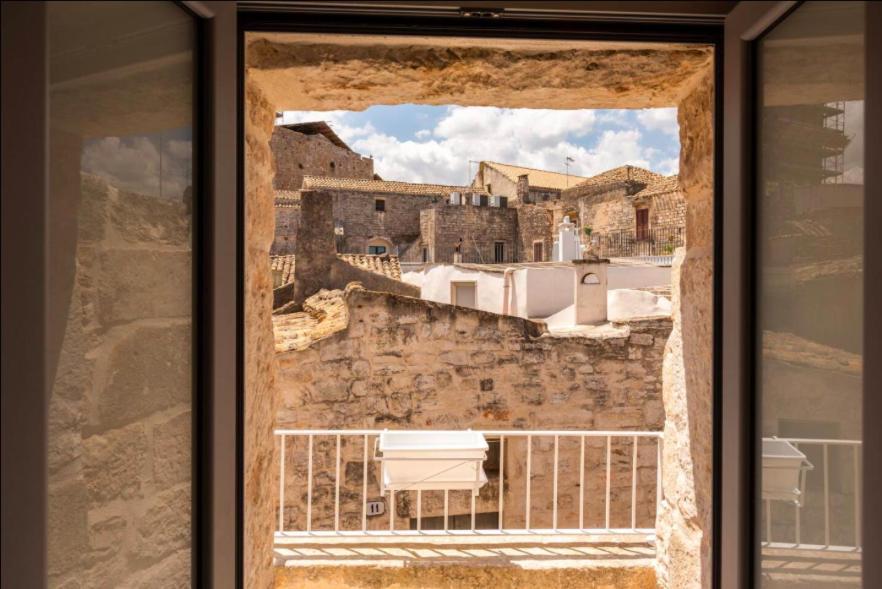 La Finestra Dimora Charme Hotell Ceglie Messapica Exteriör bild