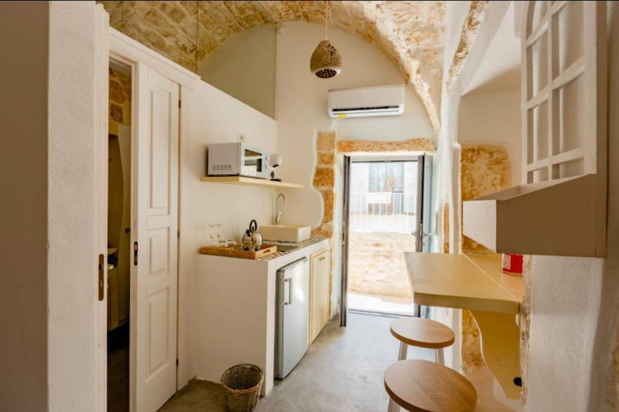 La Finestra Dimora Charme Hotell Ceglie Messapica Exteriör bild